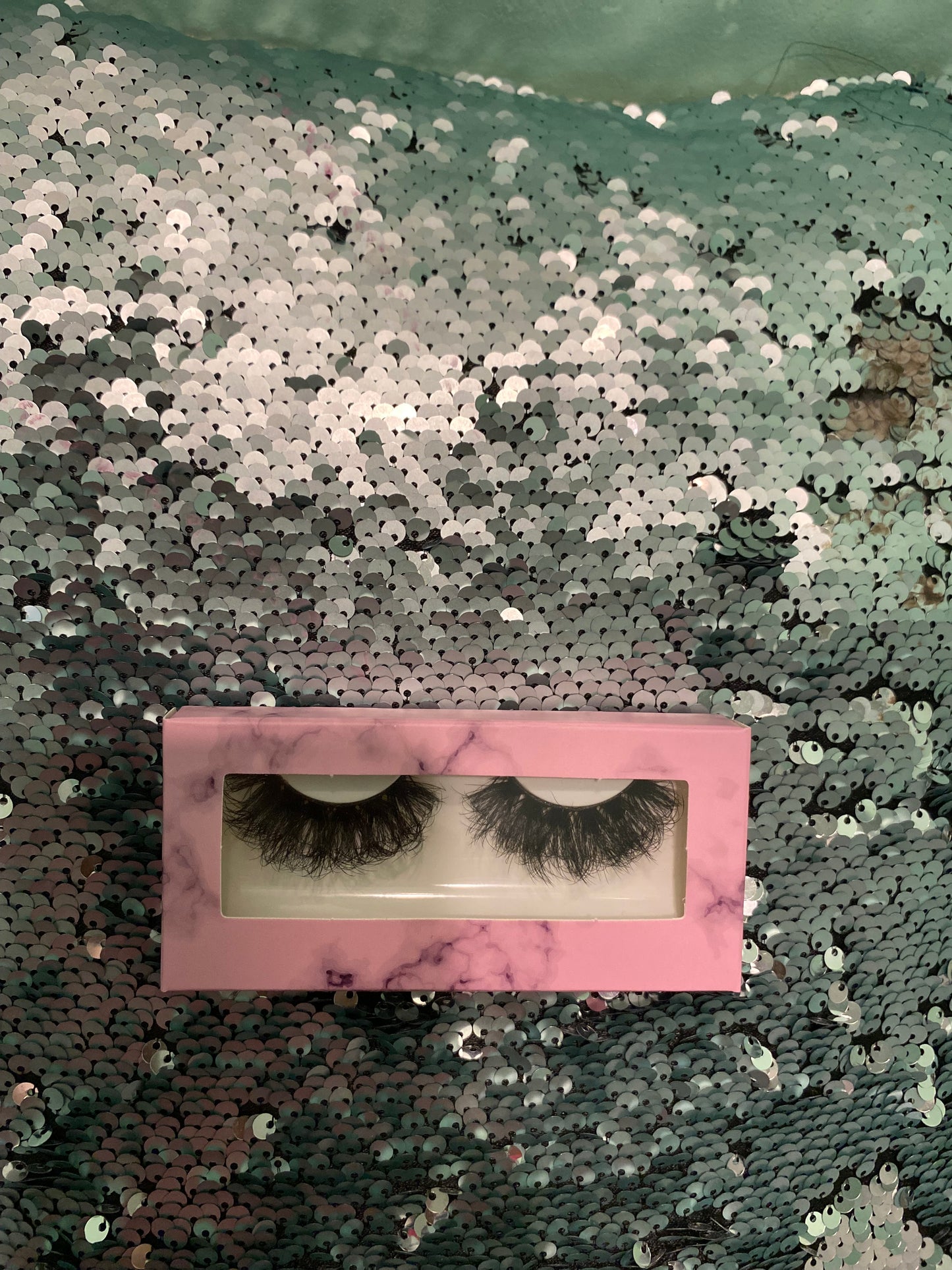 Thick diva mink lashes