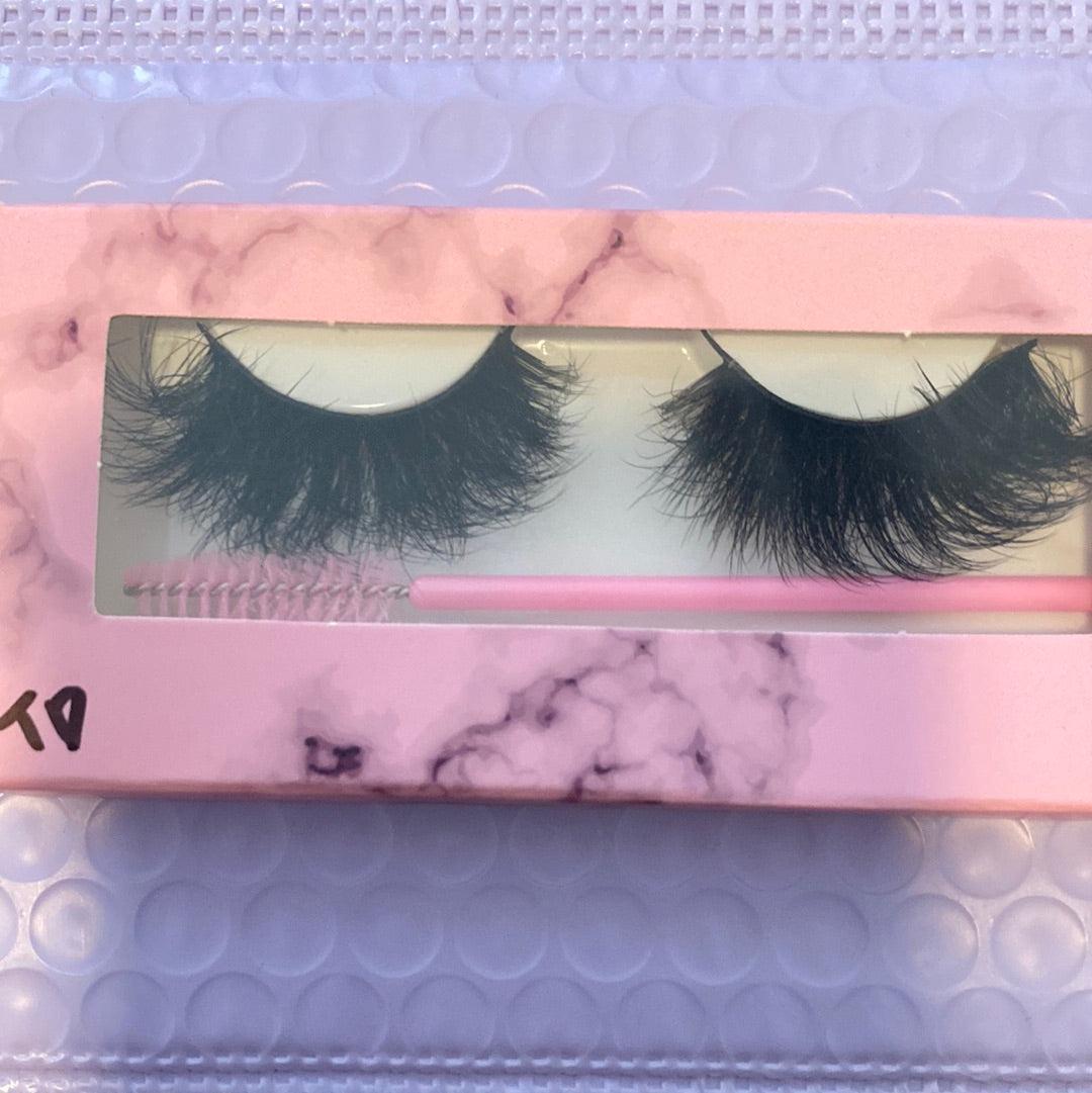 Thick diva mink lashes